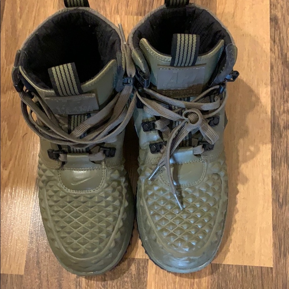 Nike lunar duckboot